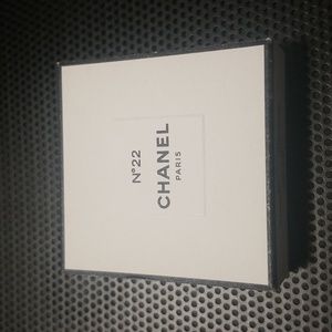Chanel Le Exclusifs N22 4m/l E//DP
